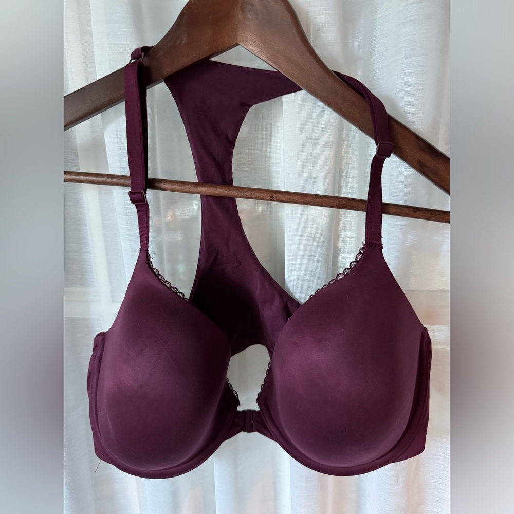 Victoria’s Secret racer back bra 38C